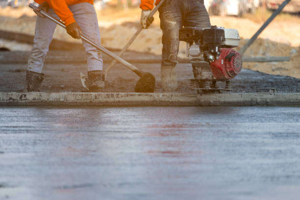 Best Concrete Sidewalk Installation  in Suncrest, WA